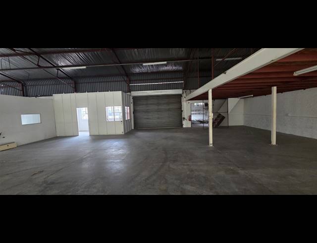 430M² WAREHOUSE TO LET IN VINTONIA